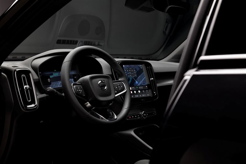 車內搭載Google車載資訊娛樂系統。（圖／Volvo提供）