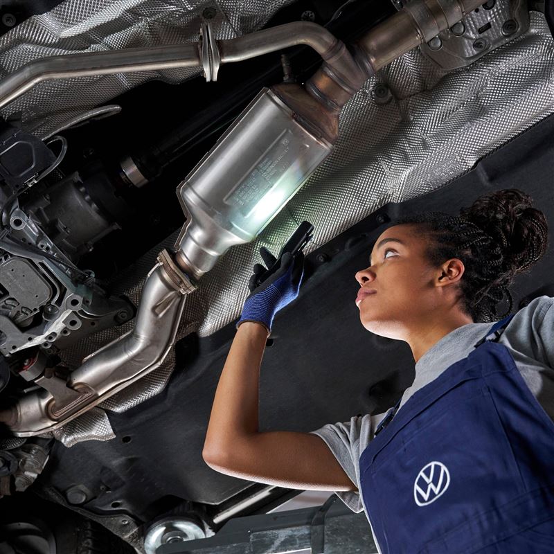 可依照車況選擇兩項引擎周邊保養與磨耗零件，以75折優惠進行更換。（圖／Volkswagen提供）
