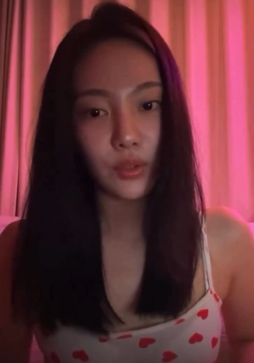 aespa成員寧寧（Ningning）開直播與粉絲互動，沒想到過程中接連遇上私生飯騷擾與酸民攻擊。（圖／翻攝自IG @imnotningning）