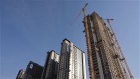 過往杜拜掀起的房地產熱潮，因伊朗戰事擴大而持續退燒。（圖／路透社／達志影像）