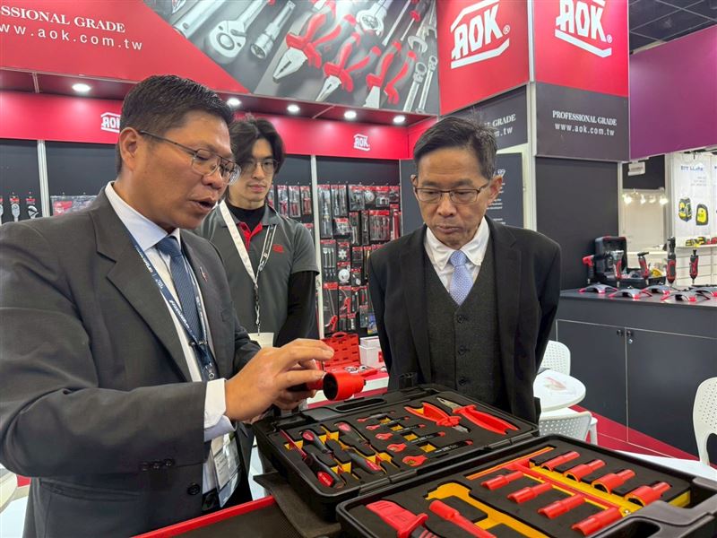 台中手工具精密製造享譽國際，中市經發局前進德國科隆五金展力挺「台中製造」。（圖／臺中市政府經發局提供）