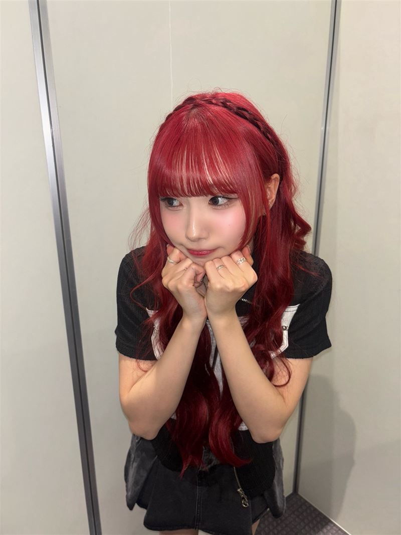 南韓女團 Kep1er傳出成員異動消息，徐永恩將正式結束團體活動。（圖／翻攝自X）