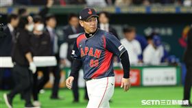 WBC日台戰，日本隊13：0提前在7局扣倒台灣隊，總教練井端弘和。（圖／特派記者劉彥池攝影）