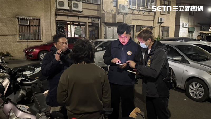 陳姓裁縫師在《Threads》留言將在燈節潑硫酸遭逮。（圖／翻攝畫面）