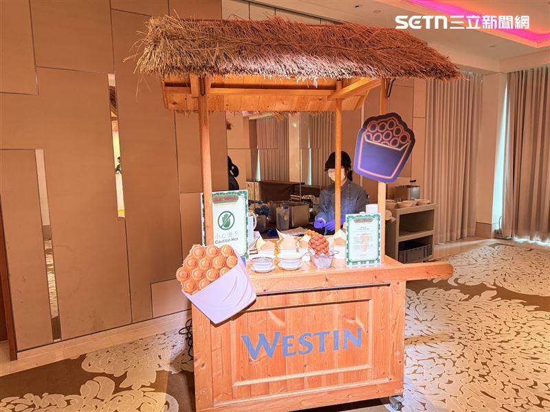 桃園大溪笠復威斯汀度假酒店在飯店各個角落設計成香港特色布置，提供民眾打卡拍照。（圖／記者李育道攝影）