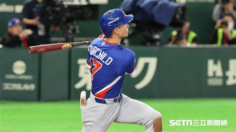 WBC台捷戰，台灣隊指定打擊費爾柴爾德（Stuart Fairchild）炸裂滿貫砲。（圖／特派記者劉彥池攝影）