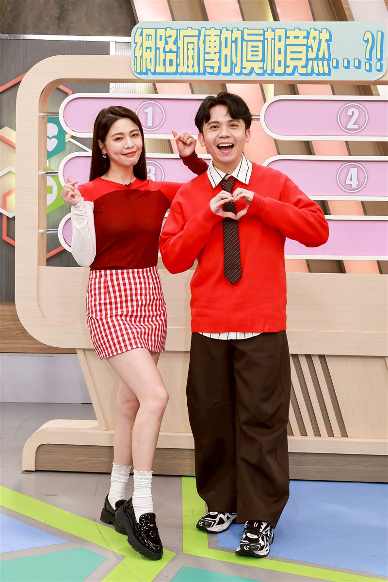 白家綺跟黃豪平搭檔。（圖／民視提供）