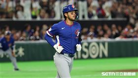 WBC台捷戰，台灣隊捕手林家正獲得觸身球保送。（圖／特派記者劉彥池攝影）