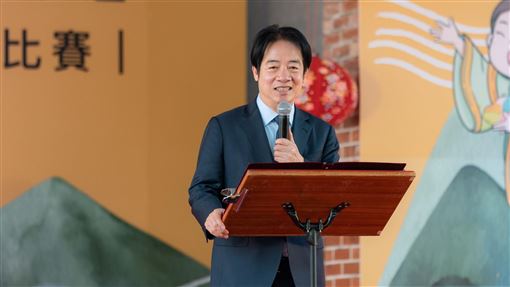 鄭朝方獻唱挺客家山歌賽　賴清德笑虧一句