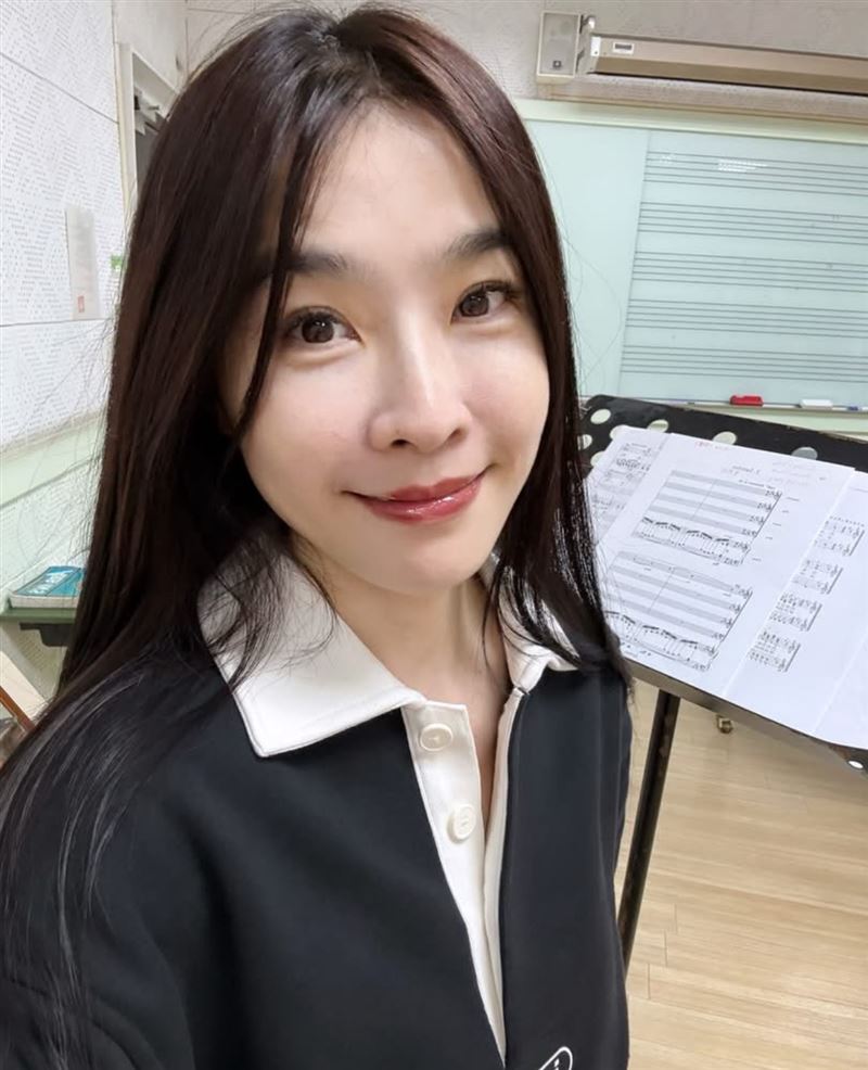 小嫻表示自己對現在的生活很滿意，很喜歡自己選的路。（圖／翻攝自小嫻（黃瑜嫻）臉書）