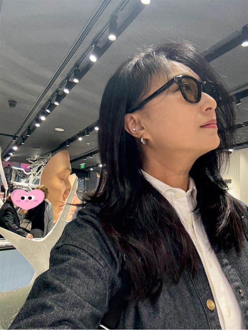 面對戰火消息，王瑞霞也在貼文中表達對戰區民眾的關心。（圖／翻攝自王瑞霞FB）