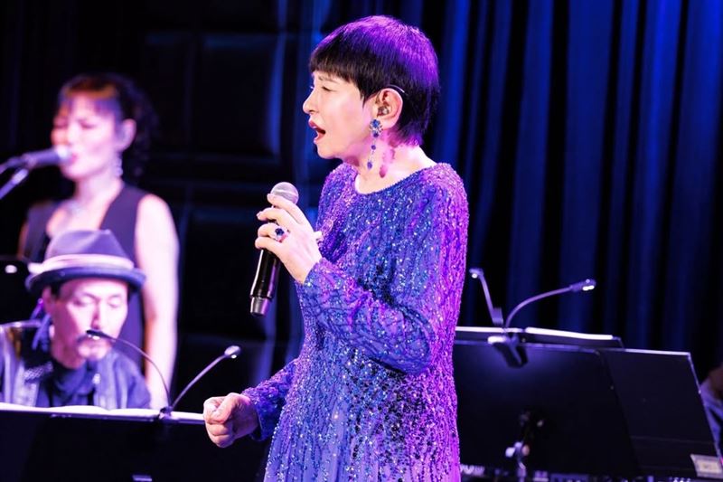 和田秋子以為Netflix也可以看到球員進場或賽前打擊練習畫面。（圖／翻攝自IG @ako50th）