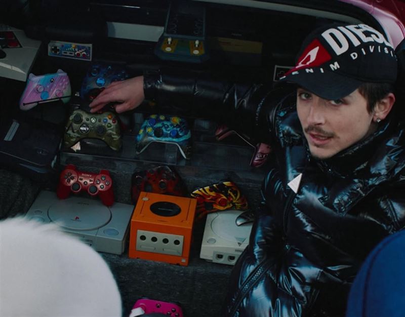 甜查的一番言論引起藝術界人士的怒火。（圖／翻攝自IG @tchalamet）