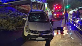 台中男倒車意外遭重壓慘死！女友目睹崩潰