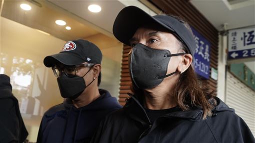 袁惟仁靈堂開放第2天 第一個到場藝人曝光