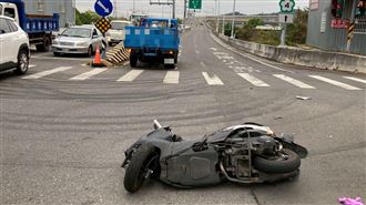 台中17歲男無照騎車遭撞噴！貨車疑闖紅燈