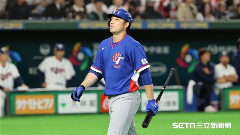 WBC台韓戰，台灣隊右外野手林安可遭到三振。（圖／特派記者劉彥池攝影）