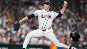 美國隊先發史庫柏（Tarik Skubal）意外遭遇重擊，好在隨即穩定。（圖／美聯社／達志影像）