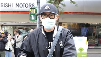 張宇奔袁惟仁靈堂　待1小時悲吐真實心聲