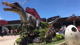 高雄,恐龍,設施,遊樂園,時代,眼淚,夢時代,歇業（圖／翻攝自恐龍探索樂園臉書）