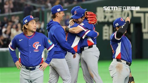 機長廣播「台灣贏韓國了」 全機拍手歡呼