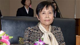 前澎湖縣議長劉陳昭玲涉貪案一審宣判前澎湖縣議長劉陳昭玲（圖）等人涉貪案，澎湖地方法院14日一審宣判，劉陳昭玲被判刑10年2個月、褫奪公權6年，全案仍可上訴。圖為劉陳昭玲過去於議會留影。中央社  113年8月14日
