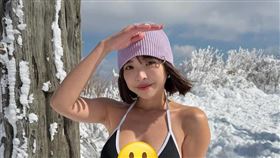 一隻阿圓前往日本滑雪。（圖／翻攝自IG）