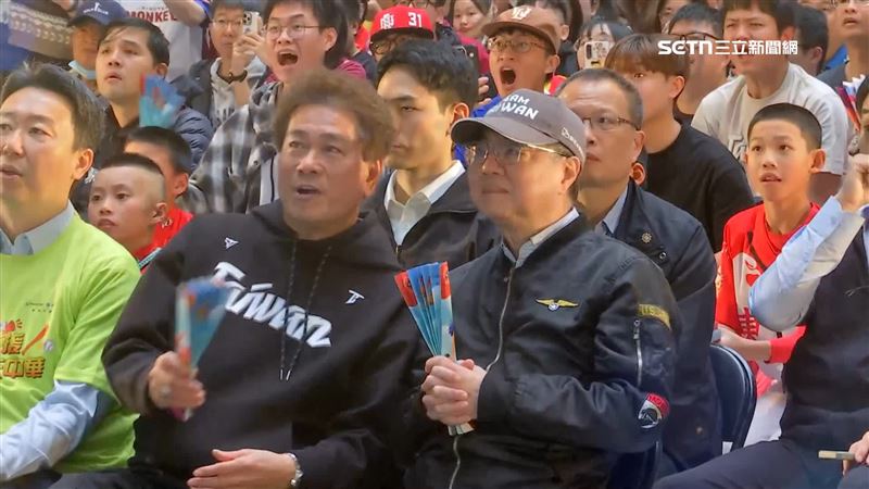 北車轉播「台韓大戰」連行政院長卓榮泰都特地到場應援