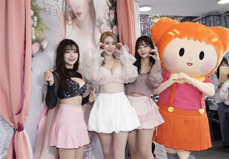 玥晨（左起）、短今、金吉娜。（圖／記者趙于瑩攝）