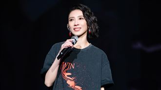 戴佩妮巡演最終站登高雄巨蛋　吐不捨心聲