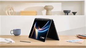 Prestige 14 Flip、Prestige 16 Flip不僅具備強勁效能與輕薄設計，同時擁有2-in-1翻轉的彈性。