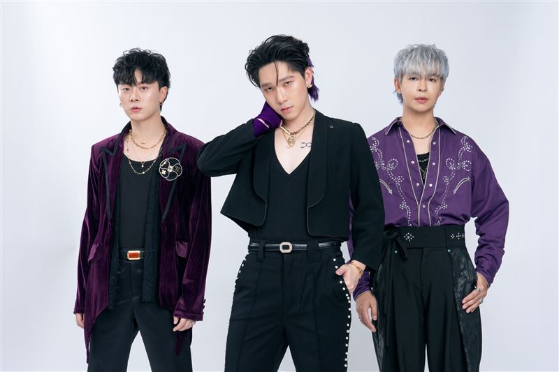 Slapkiss受邀登上東浪嘉年華。（圖／三立提供）