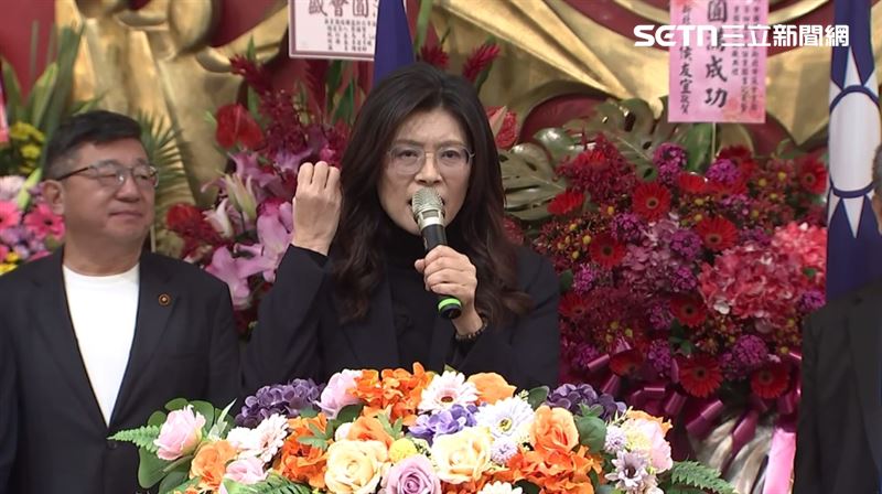 鄭麗文出席國民黨新北市議會黨團「第四屆第四任黨團書記長暨黨團幹部就職典禮」。（圖／翻攝畫面）