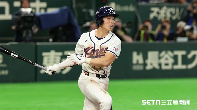WBC韓澳戰，韓國隊二壘手金慧成受傷被移出先發打線。（圖／特派記者劉彥池攝影）