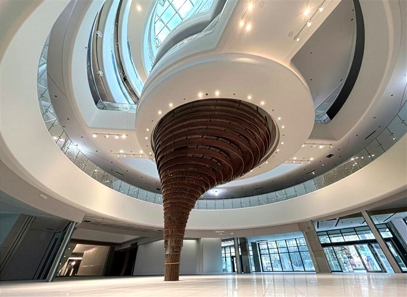 漢神洲際購物廣場提供6600個停車位，是台中百貨最多。(圖／漢神百貨提供）