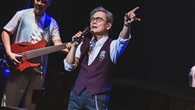 羅大佑「四季戀紅交響宴音樂會」。（圖／大右音樂提供）