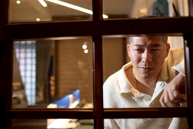 獨家／昔胖到高血脂！草爺急鏟肉25公斤　親曝內視鏡檢查結果