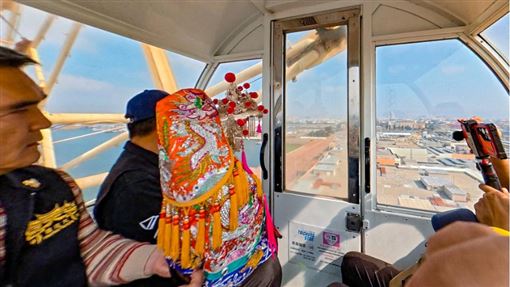 大庄媽搭摩天輪賜福　保佑運勢步步高升