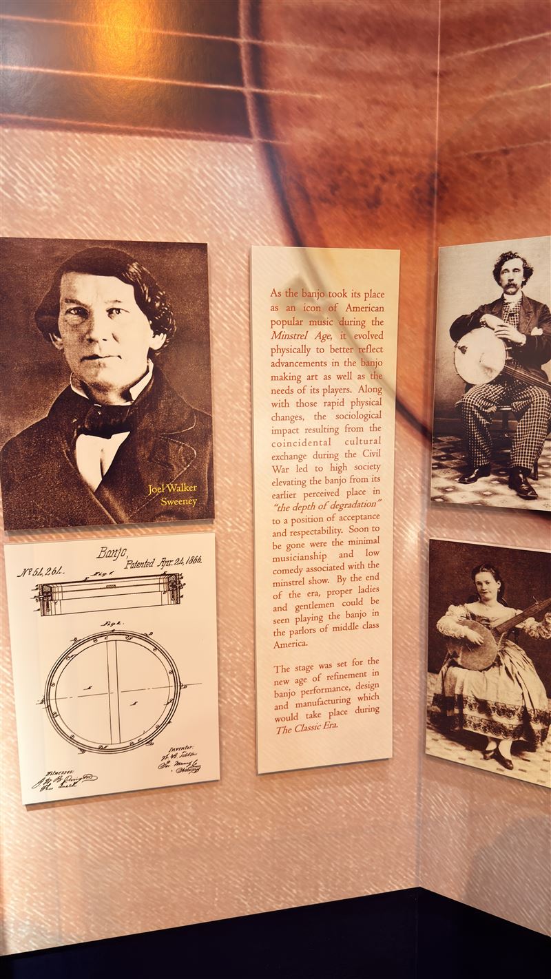 斑鳩琴早期出處的歷史資料匱乏,該博物館文獻保存最完整。(圖/記者蕭翰弦攝影)