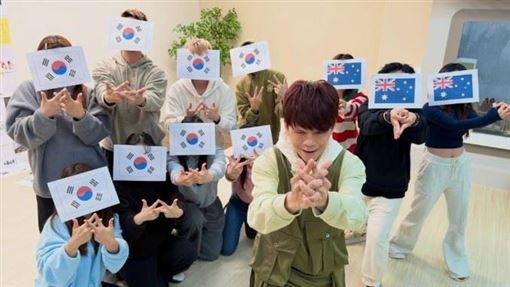 韓澳戰站著三振　蔡阿嘎看傻：叫蔡波能打