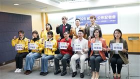 台灣基進、小歐盟、綠黨、時代力量組成的「台灣前進」聯盟今天再度推出七名議員候選人。（圖／台灣基進提供） 