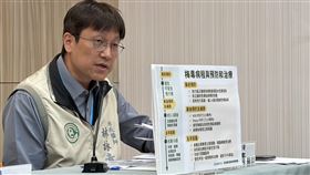 林詠青說明梅毒病程與預防治療。（圖／記者簡浩正攝影）