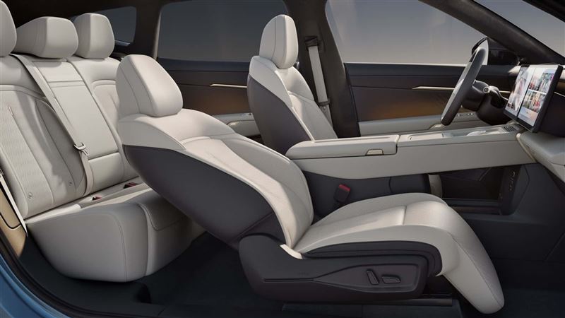 10向電動真皮座椅。(圖/翻攝Volkswagen網站)