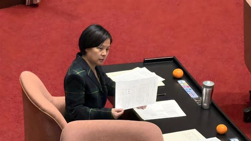 李貞秀立委資格備受質疑。（圖／李貞秀辦公室提供）