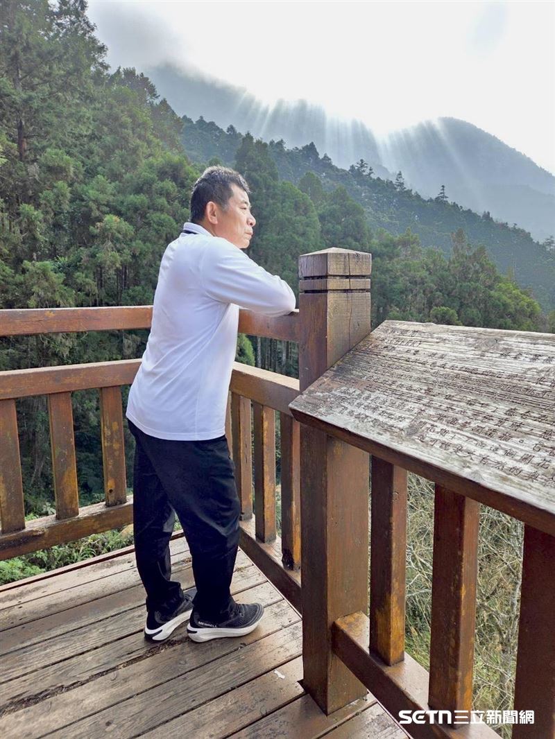 回憶這起案件,陳永聰說,自己和太太多次親自訪視這名單親媽媽和兩個孩子,他們的遭遇讓人無比心疼。畢竟本身也為人父母,得知這名媽媽多次想不開,他們夫妻倆不僅自掏腰包協助度難關,更幫忙償還一些債務,避免生活受到影響,也讓這名媽媽可以趕快找到工作重新開始。(圖/受訪者提供)