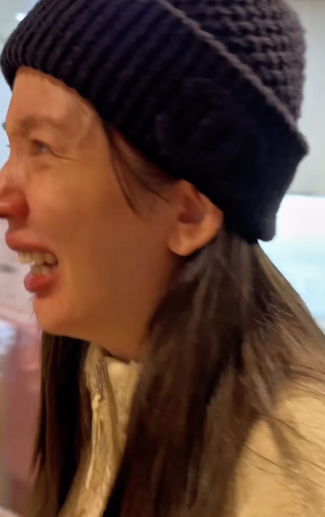 張愛雅因為要與兒子分開難過的哭了。（圖／翻攝自ＩＧ）