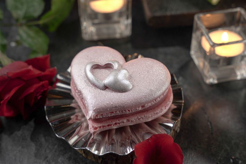 君品Ciao白色情人節限定：預訂即致贈「愛心粉紅馬卡龍」。（圖／飯店旅宿業者提供）