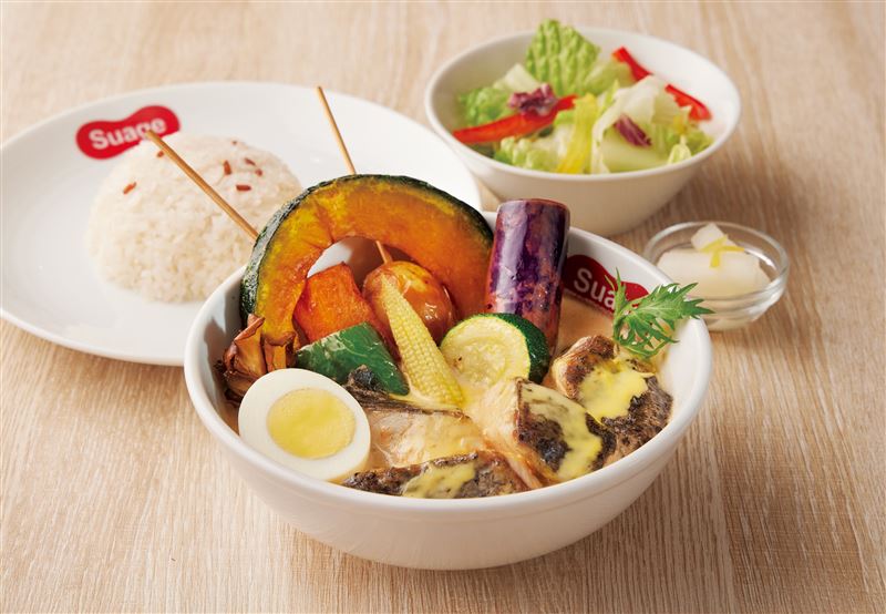 Suage 北海道湯咖哩「鱸魚起司牛奶湯咖哩」。(圖/慕里諾國際餐飲提供)