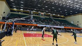 基隆體育館亮麗整修　黑鳶首次回主場出賽