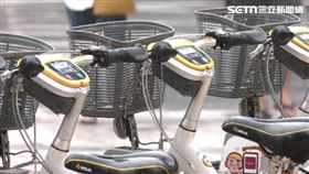 天氣、冷氣團、寒流、冬天、行人、過馬路、UBIKE、下雨、雨天